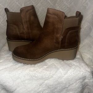 Brown Ankle Boots DV -Dolce Vita